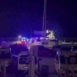 Kuşadası&rsquo;nda bot faciası: 3 kişi &ouml;ld&uuml;, 30 kişi kurtarıldı