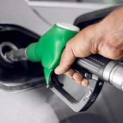 Petrol fiyatları yükseldi, motorine zam geldi, fiyatlar güncellendi!