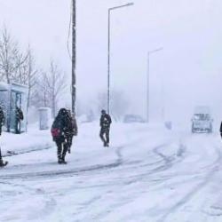 Saat verildi! Yeniden başlıyor...İstanbul dahil bir&ccedil;ok ilde alarm