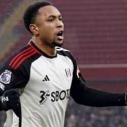 Svensson'a rakip olacak! Beşiktaş'a Premier Lig'den sağ bek