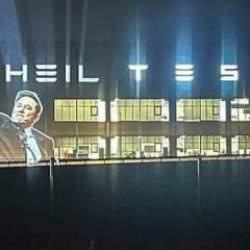 Elon Musk'ı sinirlendiren protesto: Heil Tesla