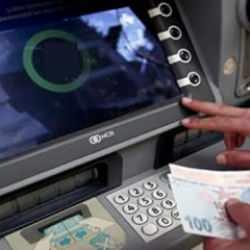 ATM'den para çekecekler dikkat: Günlük para çekme limiti değişti!