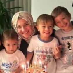 Feci yangında hayatını kaybeden Uygur Türkü Sümeyye'nin acı dolu hikayesi...