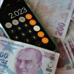 Bankalar yarışa girdi! Emekliye rekor promosyon