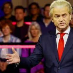 Hollandalı ırk&ccedil;ı siyaset&ccedil;iden &Uuml;mit &Ouml;zdağ'a destek! 