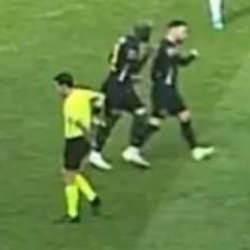 Süper Lig'de sıra dışı kırmızı kart! Bahoken ne olduğunu anlamadı bile