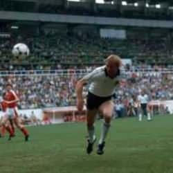 Tarihin en utan&ccedil; verici ma&ccedil;ı! İki takım seyircilerin &ouml;n&uuml;nde şike yaptı...