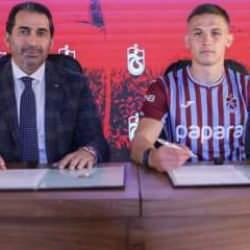 Trabzonspor yeni golcüsünü duyurdu!