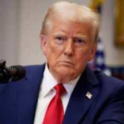 Trump 'felaket' olur dedi ve İranla ilgili ezber bozan a&ccedil;ıklamayı yaptı