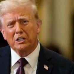 Trump, Husileri yeniden "yabancı terör örgütleri" listesine ekledi