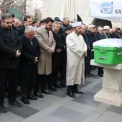 Yangında hayatını kaybedenler son yolculuğuna uğurlandı