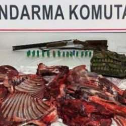 Sırtındaki &ccedil;uvalla ka&ccedil;maya &ccedil;alıştı: Osmanlı tokadı gibi ceza yedi!