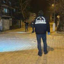 Araca silahlı saldırı! 12 yaşındaki &ccedil;ocuk hayatını kaybetti