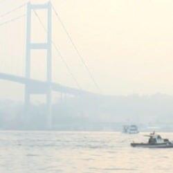 İstanbul Boğazı'nda gemi trafiği çift yönlü askıya alındı