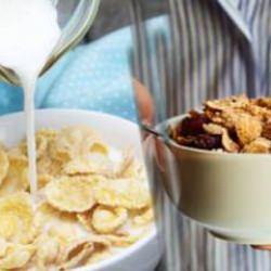 Kahvaltıda mısır gevreği yemek güne başlamanın en kötü yollarından biri