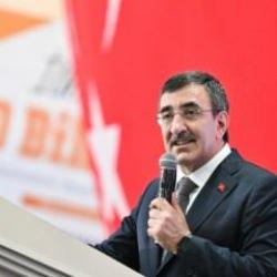 Yılmaz: Enflasyonun yıl sonu itibarıyla 20'li rakamlara gerilemesini hedefliyoruz