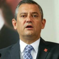 AK Parti'den Özgür Özel'e tepki: Ahlak ve terbiye yoksunu