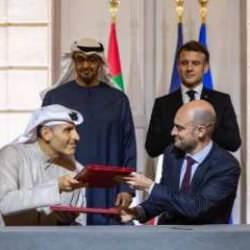 BAE'den Fransa'ya dudak uçuklatan yatırım! Türk gazeteci, sözde milliyetçileri eleştirdi