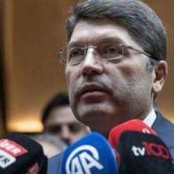 Deprem davaları hangi aşamada? Bakan Tunç'tan son dakika açıklamalar