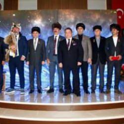 D&uuml;nya Karapapak T&uuml;rkleri Keneşi'nden İstanbul'da g&ouml;rkemli kurultay