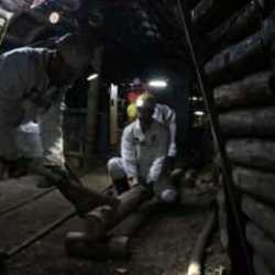 Enkaz altında kalanlara 'ışık' oldular! Bu yöntemlerle kurtarmışlar!