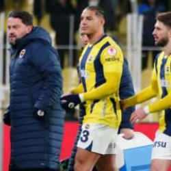 Fenerbahçe kupa maçında sakata geldi! Büyük kriz