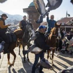 İspanyol M&uuml;sl&uuml;manların at sırtındaki Hac yolculuğu devam ediyor