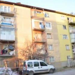 Konya'da yıkılma tehlikesi olan 2 bina boşaltıldı