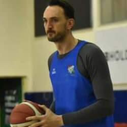 Milli oyuncu Semih Erden'den basketbola veda