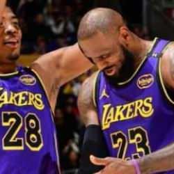 NBA'de 40 yaşındaki LeBron James'ten yeni rekor