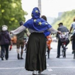 Avrupa'da İslam'a yapılan saldırılar üzerine