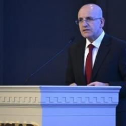 Bakanı Şimşek: Türkiye 126 milyar doları kasasına koydu