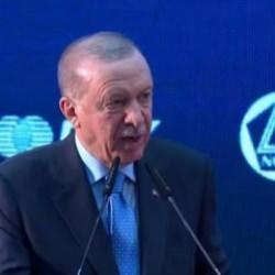 Erdoğan: Türkiye'yi küresel bir güç merkezi yapana kadar durmadan çalışacağız