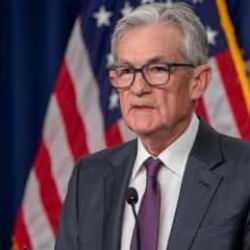 Fed Başkanı Powell'den faiz indirimi açıklaması!