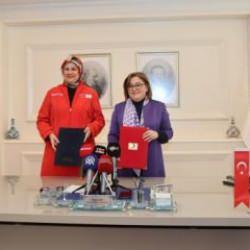 Gaziantep B&uuml;y&uuml;kşehir ile Kızılya arasında insani yardım alanında iş birliği