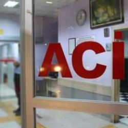 İzmir'de okulda bı&ccedil;aklı kavga: 2 yaralı 