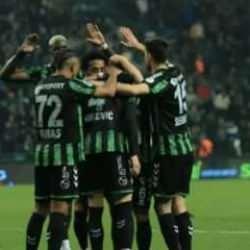 Lider Kocaelispor evinde fire vermedi