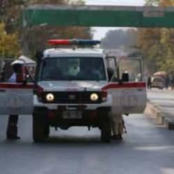 Memur maaşı &ouml;demeleri 3 ay ertelenmişti...Banka &ouml;n&uuml;nde  intihar saldırısı!