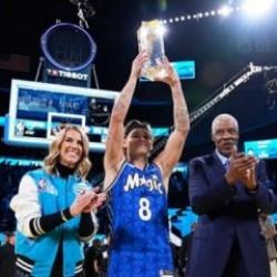 NBA All Star'da gözlerin pasını silen smaç performansı