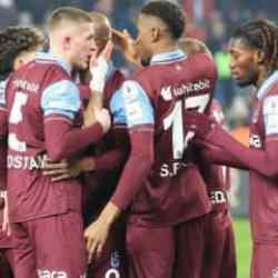 Trabzonspor'un Beşiktaş maçı kadrosu açıklandı