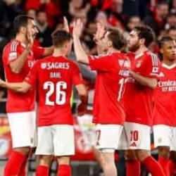 Kerem ve Orkun geceye damga vurdu! Benfica rahat kazandı