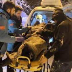 Kastamonu'da kar nedeniyle mahsur kalan hasta, hastaneye ulaştırıldı