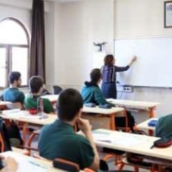 Ortaöğretimlerde yeni dönem: Resmi Gazete'de yayımlandı!