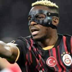 Osimhen'den transfer için beklenmedik hamle!