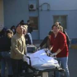 Park halindeki ara&ccedil; yandı! İ&ccedil;inde bulunan &ccedil;ocuk ağır yaralı