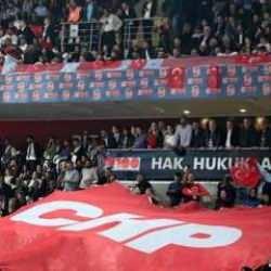 CHP'de bomba şaibe itirafı: Çantalarla para dağıtıldı!