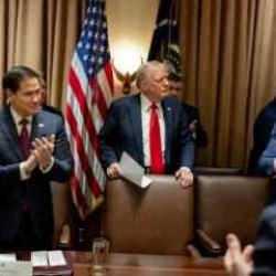 Trump’tan Ukrayna’ya sert açıklama: NATO’ya katılmayı unutabilir!