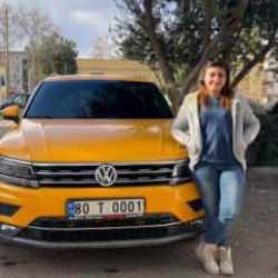 Babasının hastalığı Emine'yi direksiyon başına ge&ccedil;irdi 