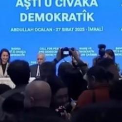 Çağrının yapıldığı salonda Ahmet Türk’ten Sırrı Süreyya’ya: İşin ciddiyetini kaçırma