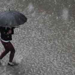 Doğu Karadeniz'in doğusu i&ccedil;in uyarı geldi: Kuvvetli geliyor!